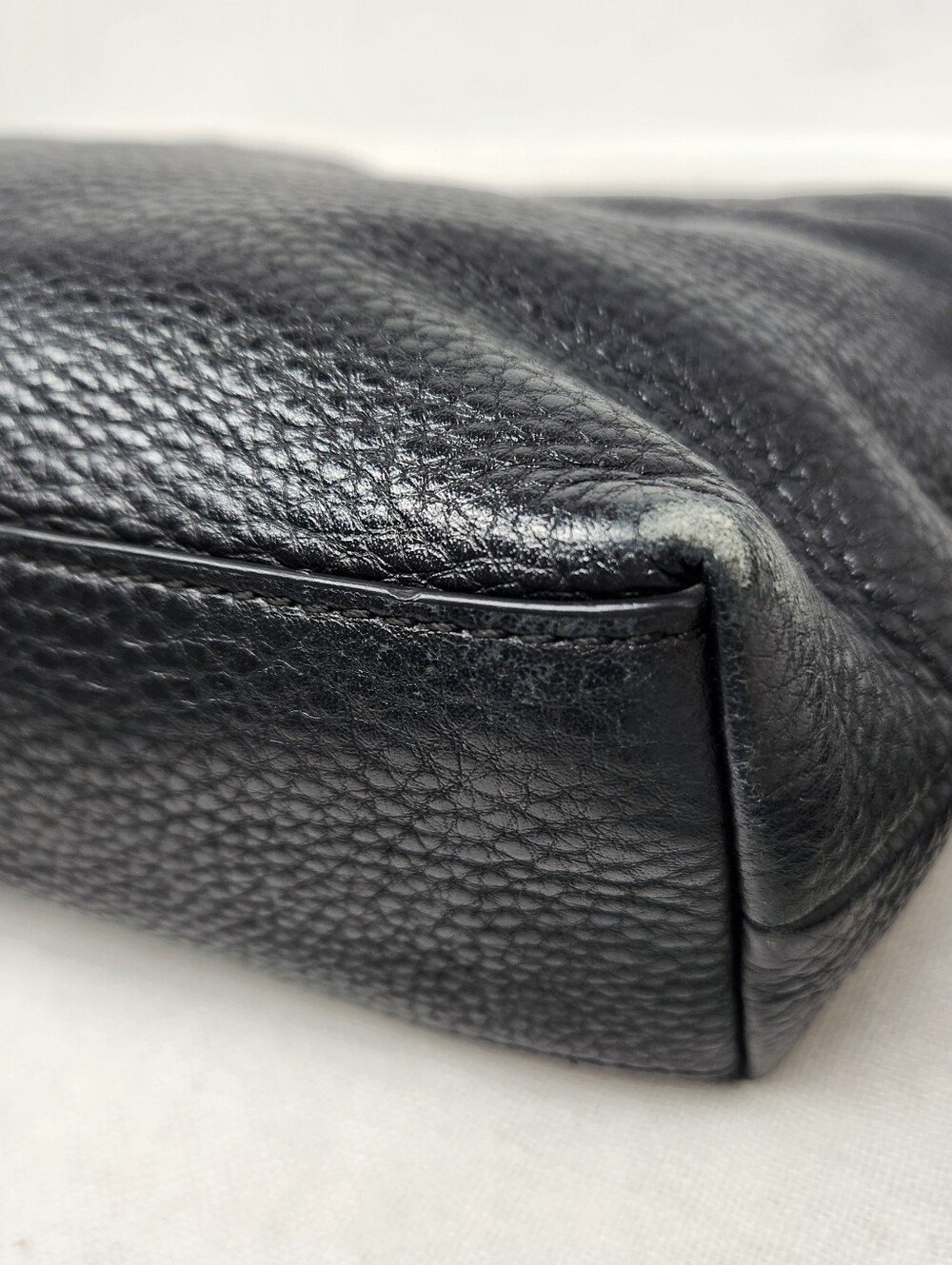 Vince Camuto Womens Black Leather Crossbody Purse - Picture 7 of 11